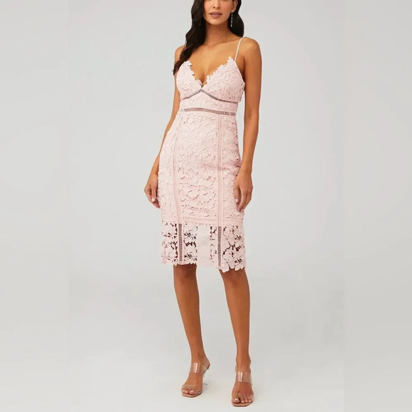 NEW BARDOT Botanica Lace Cutout Midi Dress - Picture 1 of 13